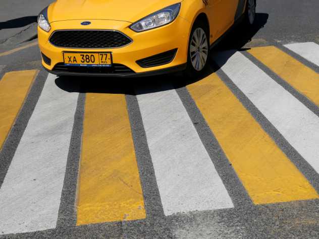 Таксисты десятикратно завышают цены на поездки