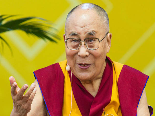 Далай-лама разъяснил буддистам из России и стран Балтии трактат «Алмазная сутра»