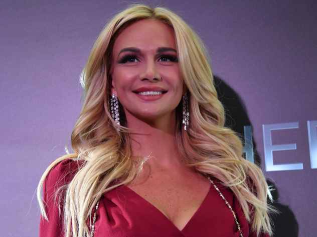 Модель Виктория Лопырева