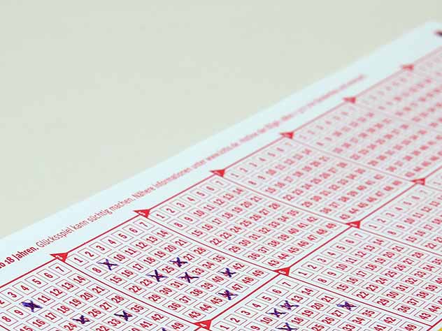 2 миллиона долларов выиграл американец спустя 18 лет