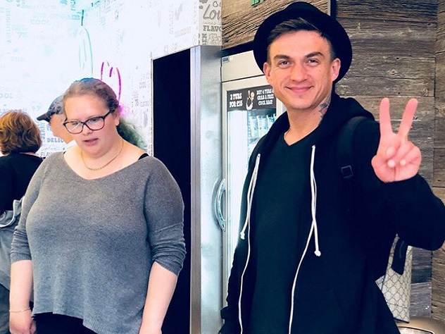 Влад Топалов устроил травлю пышной девушке в Англии