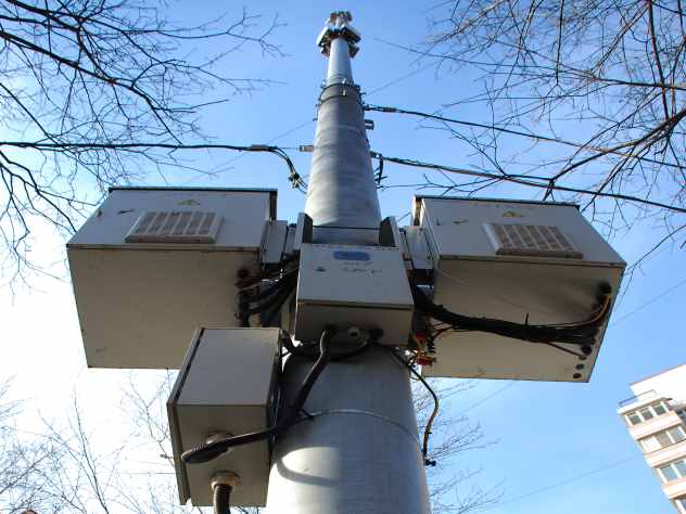 Надолго запомнят выпускной вечер в одной из школ Якутска жители города. Во время праздника ребята запускали в небо гелиевые шары. Естественно, в тот момент они и подумать не могли к каким серьезным неприятностям приведет их «школьный ритуал».