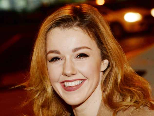 Певица номинировалась на премию в категории "Лучшее женское видео"