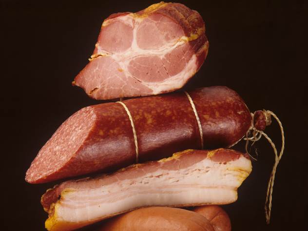 Скоро на рынке появится искусственное мясо - выращенное в лаборатории.
