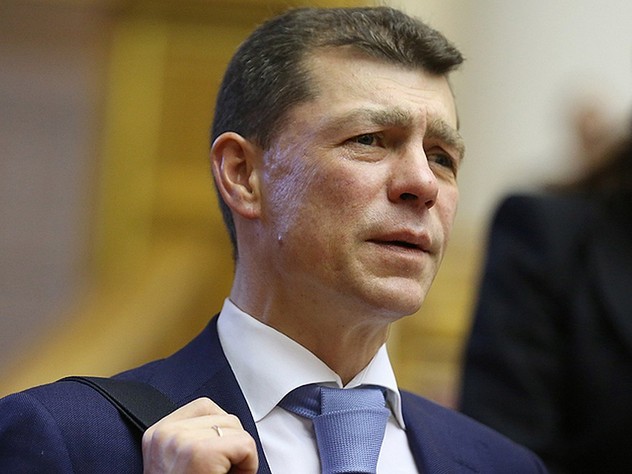 Министерство труда и социальной защиты РФ намерено увеличить размер выплат, которые полагаются женщинам, находящимся в декрете.