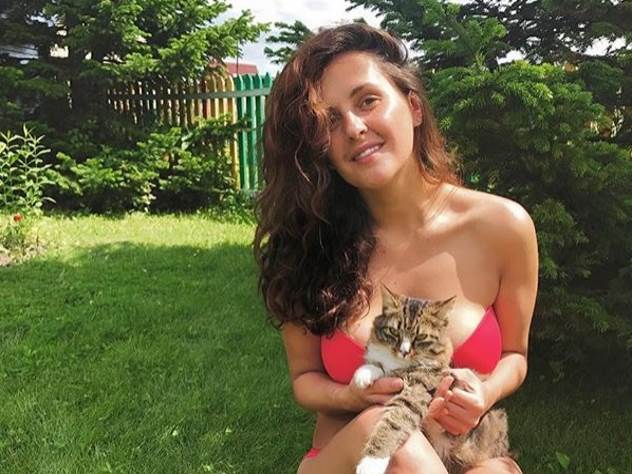 Поклонники раскритиковали российскую актрису за свидание с иностранцем