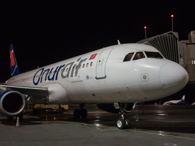 Чаще всего из городов-миллионников улетают в Кишинёв. Скорее всего, в столицу Молдавии летят не туристы, а возвращаются домой с заработков местные жители. Тем не менее, это направление удерживает первенство по вылетам из Москвы и Санкт-Петербурга. На долю данного рейса приходится 13% перелетов из мегаполисов. На втором месте Ереван- 7% пассажиропотока и замыкает тройку Баку (5%).