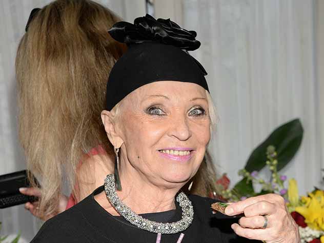 Актриса Светлана Светличная в свои 78 лет выглядит отлично благодаря диетам