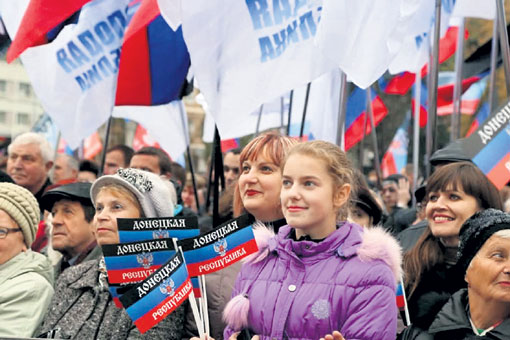 Жители республик Донбасса устали от войны и ждут воссоединения с Россией