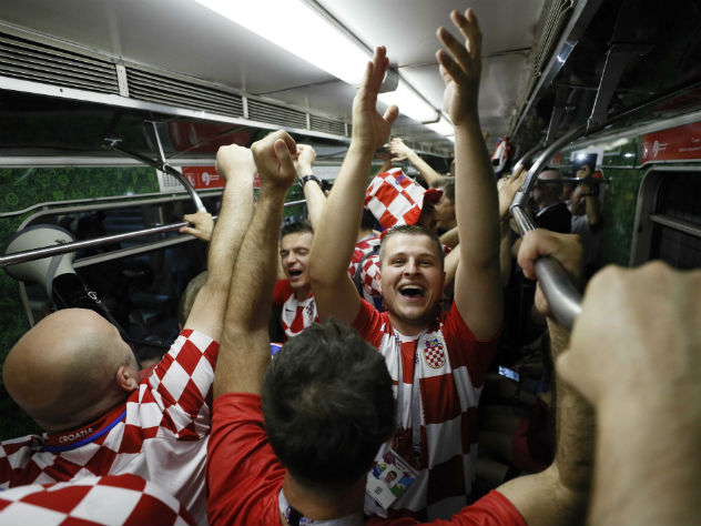 Названые самые популярные песни в московском метро - метро песни ЧМ-2018