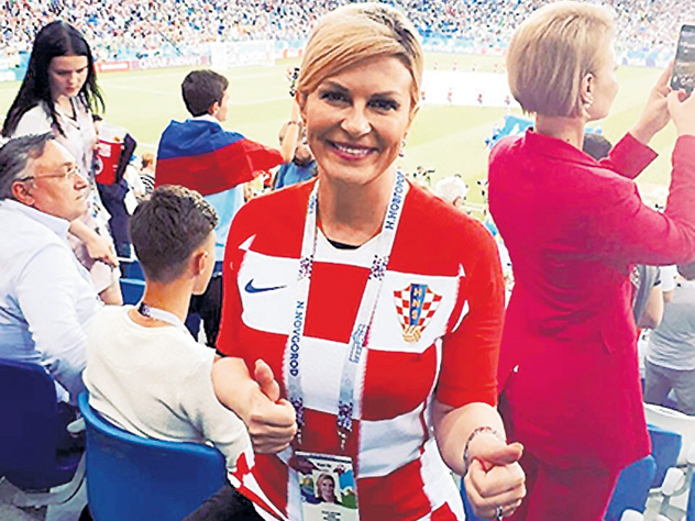 Как президент Хорватии воодушевила свою сборную на игре с Данией