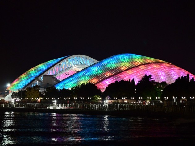 Система водоотведения федеральной трассы не может быстро принять столько воды.