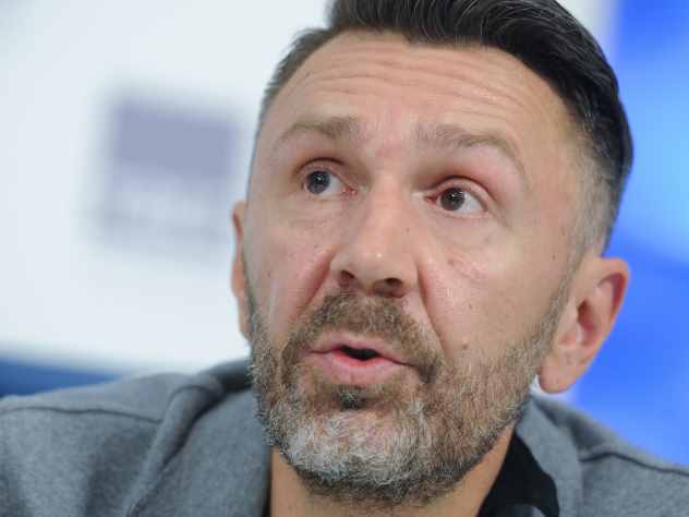 Шнуров написал песню к финалу ЧМ-2018