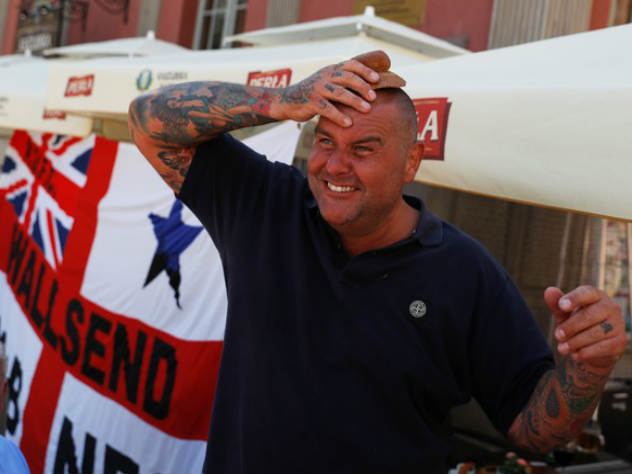 Английский болельщик потерялся в России