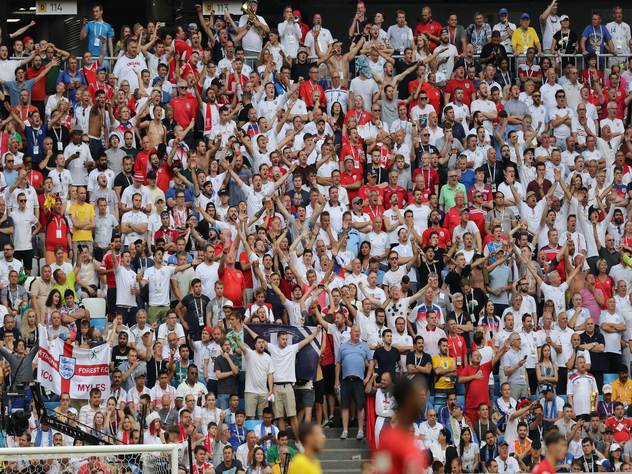 Агрессивные британские фанаты на ЧМ-2018 не приехали и теперь дебоширят на родине.