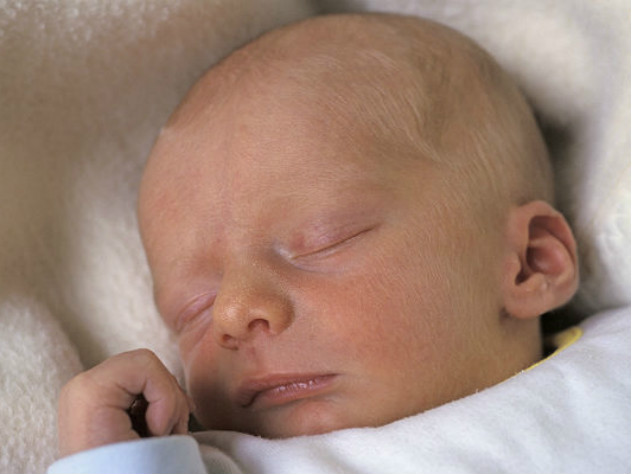 После приземления новорожденного и его маму отправили в роддом