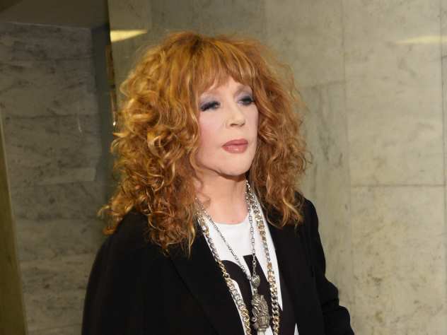 Пугачева решила не выступать до конца лета