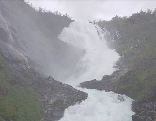Водопад Кьёсфоссен 