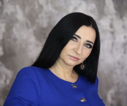 Таролог Марианна Абравитова