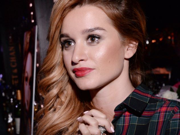 Поклонники разглядели у Бородиной лишний палец