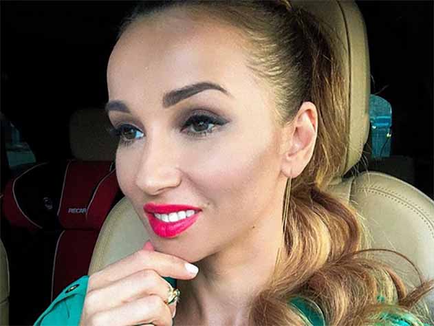 Анфиса Чехова показала фотографию из Праги