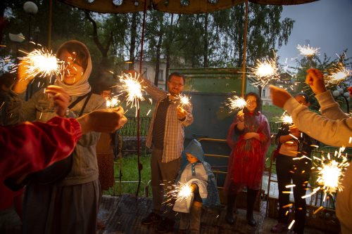 Когда люди вместе - это всегда настоящий праздник