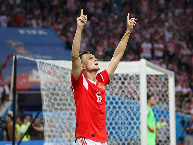 Денисом Черышевым заинтересовался главный тренер "Барселоны"