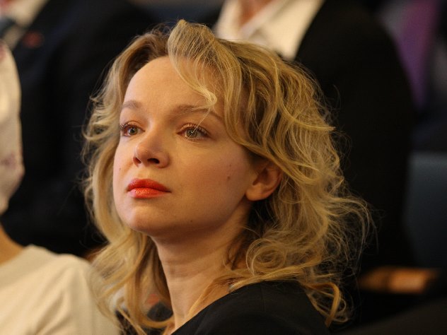 Экс-жена Армена Джигарханяна предстанет перед судом