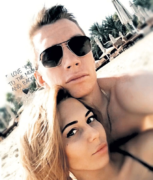 Андрей Семёнов с женой Ольгой