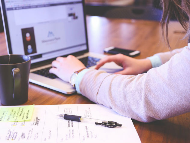 Повышением цифровой грамотности должна заниматься школа