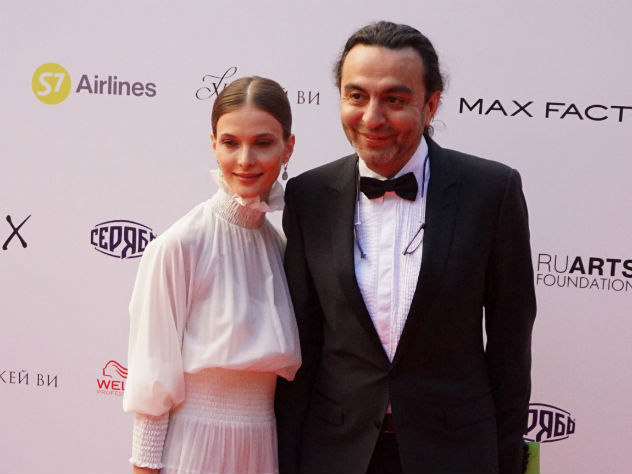 Второй ребенок Светланы Ивановой - Джаник Файзиев