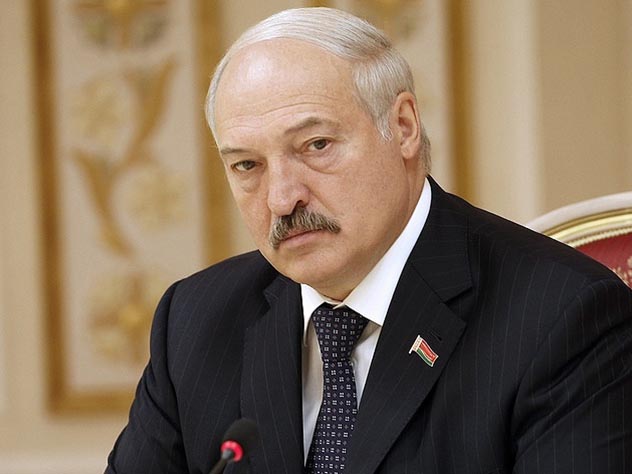 Александр Лукашенко провел рабочую встречу с подчиненным после сообщений об инсульте