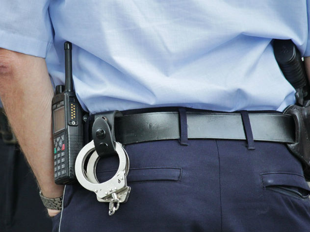 Мужчина задушил бывшую жену за знакомства в интернете