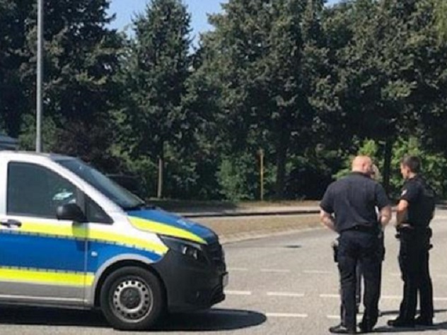 Фото с места ЧП в Германии, где мужчина ранил 14 человек