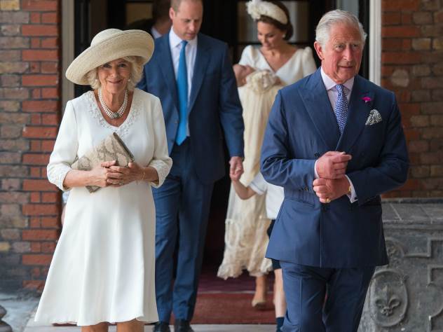 Принц Чарльз жалуется на внуков