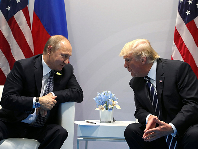 Путин пригласил Трампа в Москву