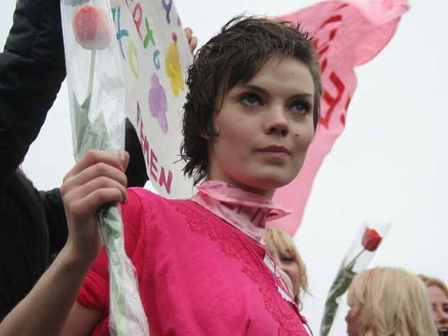 Основательница Femen Оксана Шачко покончила с собой в Париже