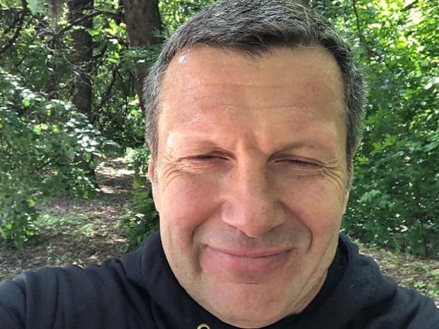 Соловьев предлагает отменить колонии для сотрудников органов