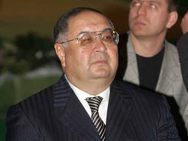 Усманов может уйти из футбола, продав долю в "Арсенале"