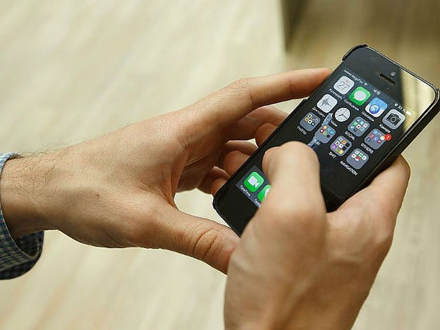 WhatsApp стали причиной гибели женщины в Индии