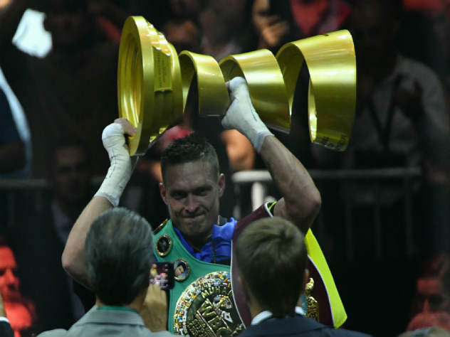 Александр Усик награда