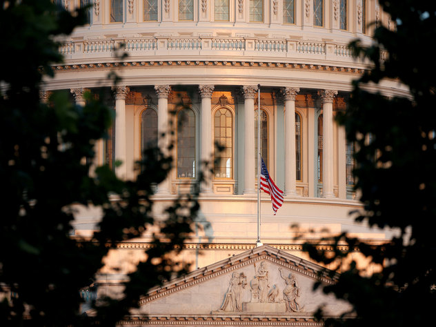 Новые санкции США вступили в силу