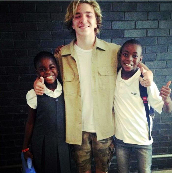 Дэвид с братом Рокко и сестрой Мерси. Фото: globallookpress.com