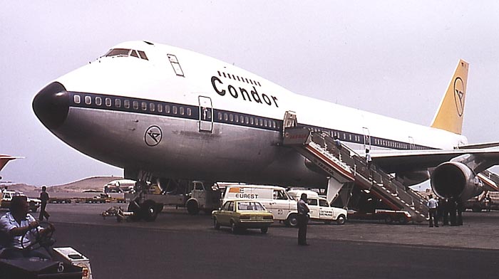 Южнокорейский Боинг-747 в 1978 году в период работы в Condor Airlines. Источник wikimedia.org. Автор Buonasera