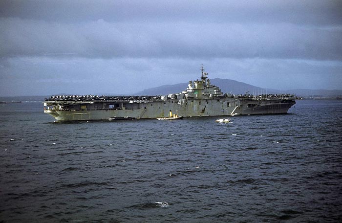 Американский авианосец «Филиппин Си» в Гибралтаре, 1948 год. Источник: wikipedia.org