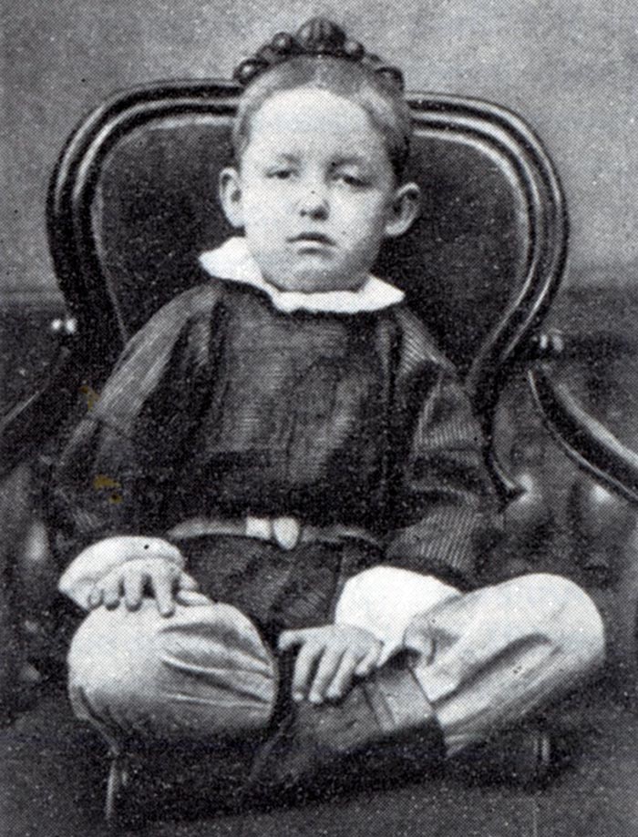 Циолковскому 6 или 7 лет. Источник: wikimedia.org
