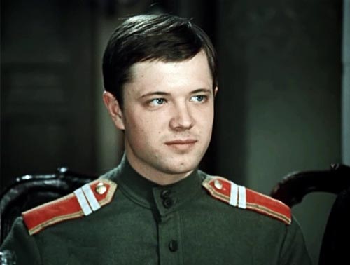 Андрей Ростоцкий в фильме «Дни Турбиных»