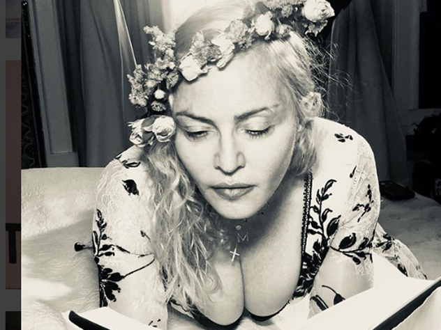 60-летняя Мадонна не боится откровенных кадров