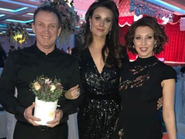 Оксана Федорова поздравила Виктора Рыбина с днем рождения