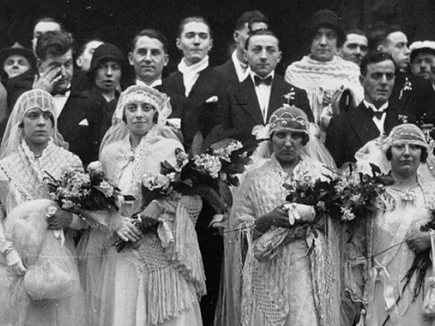 Во Франции отказались финансировать фестиваль девственниц